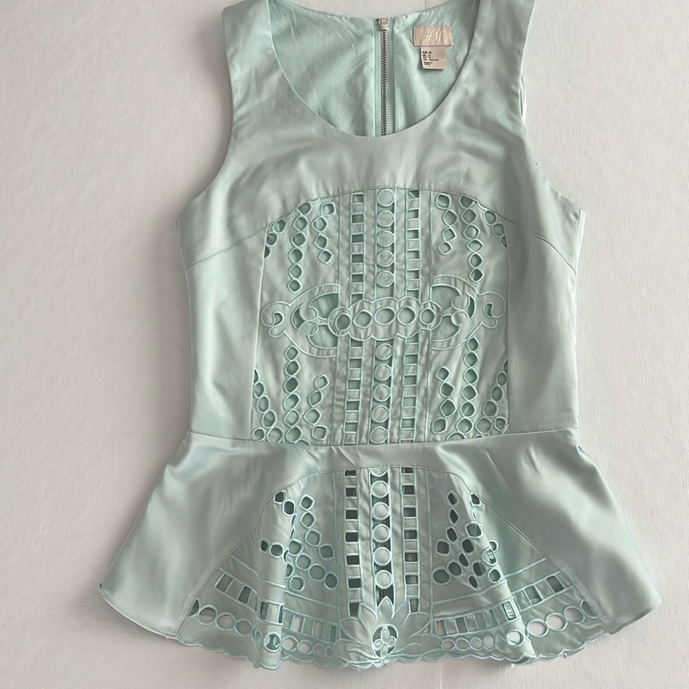 H&M Sleeveless Blouse with Peplum, Size 2